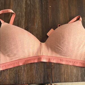 Victoria's Secret Wireless Padded Bra - Rose Coral